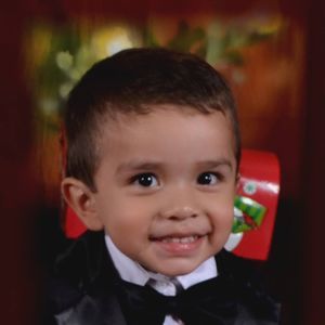 Meet your Posher, Raquel